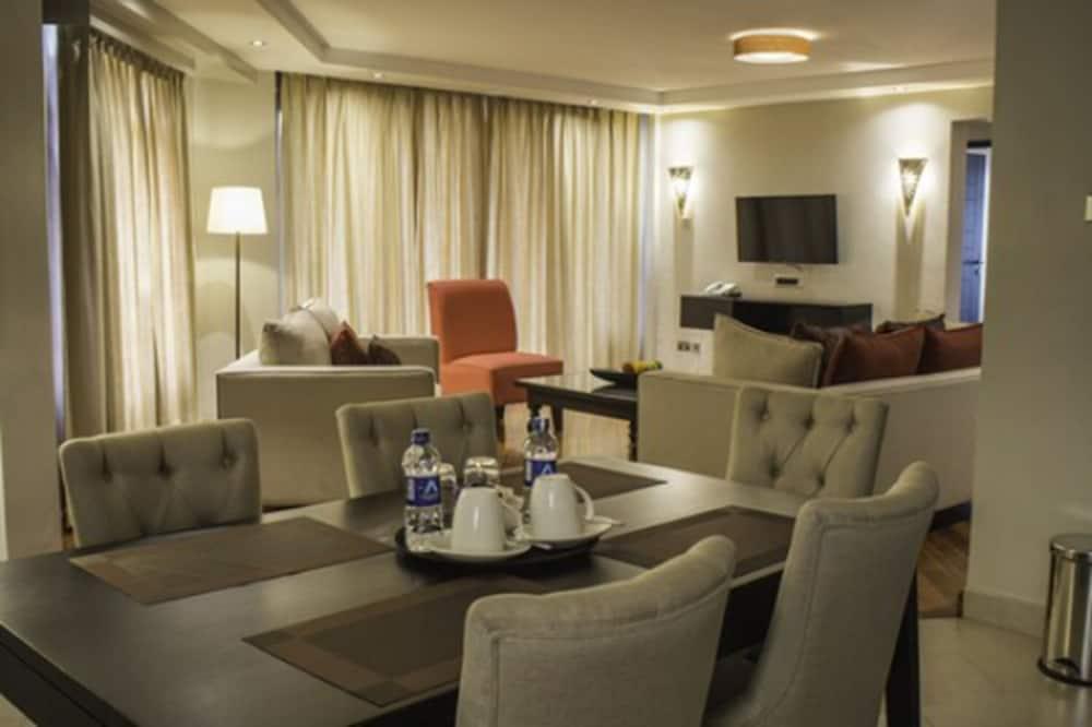 Longonot Place Serviced Apartment-Nairobi, City Centre Cbd Exteriör bild