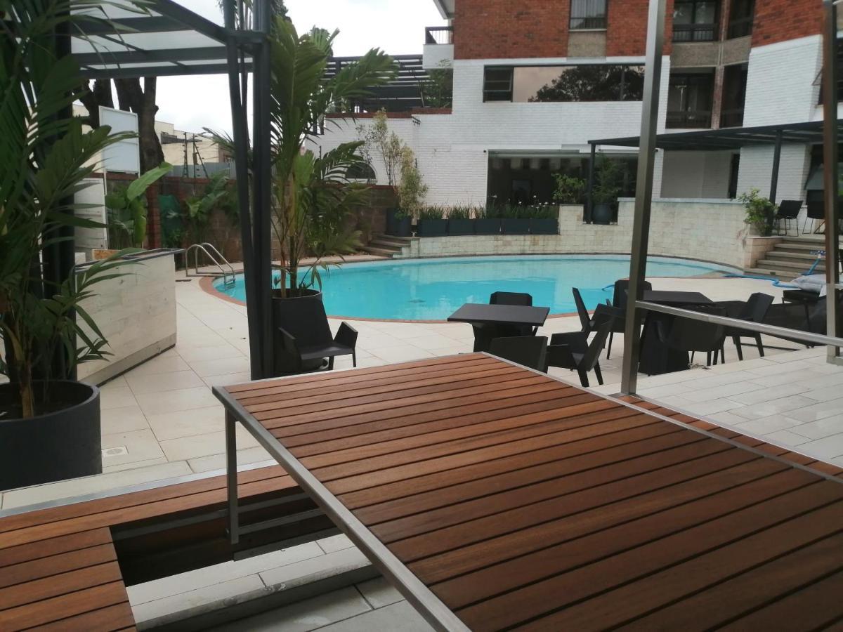 Longonot Place Serviced Apartment-Nairobi, City Centre Cbd Exteriör bild